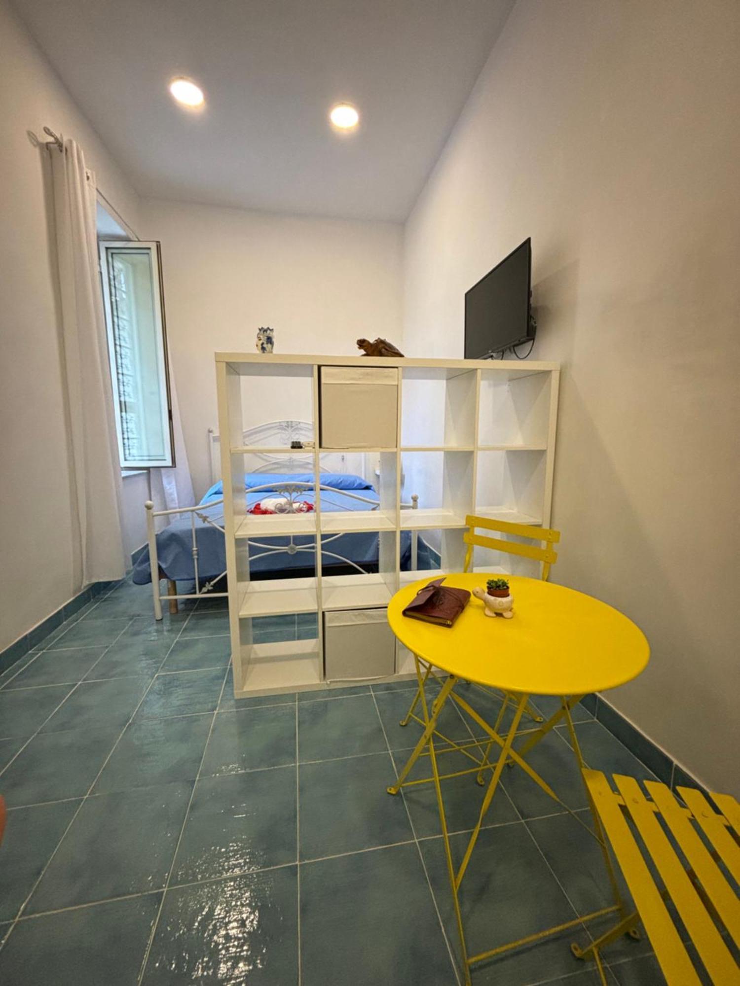 Curniciell Relais Lejlighed Napoli Eksteriør billede